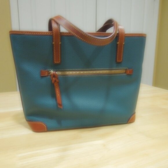 Dooney & Bourke Pebble Grain Charleston - Picture 2 of 8